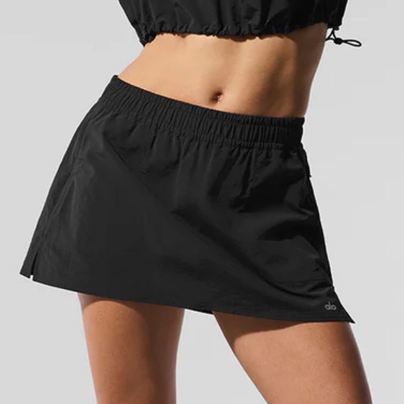 ALO Yoga Dresses & Skirts - Alo Yoga Alumni Tennis Skirt Black S